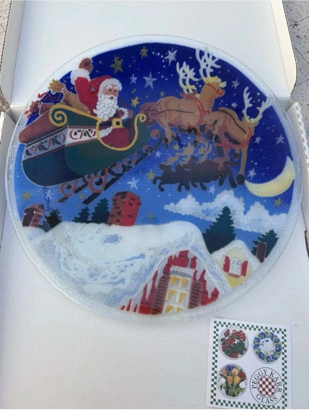 Peggy Karr Xmas Santa Sleigh 16”Round Fused Art Platter. Signed 1999 NWT